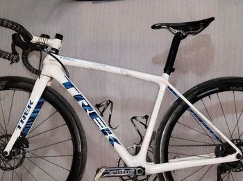 Used Trek Émonda SLR 7 Frameset 2019 Road & Gravel, White — image 2 of 3