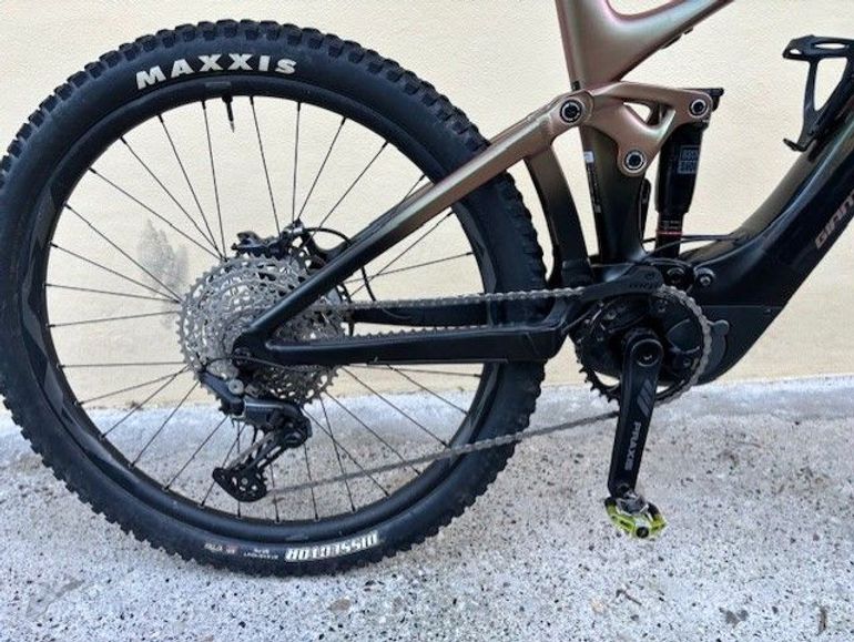 Used Giant X advanced e+ elite 2023 Mountainbike, Black — image 2 of 7