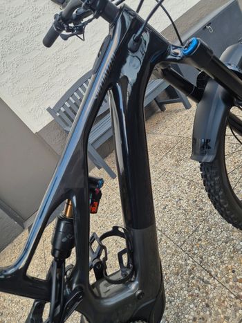 Used Specialized Turbo Levo Expert 2022 Mountainbike, Schwarz — image 6 of 19