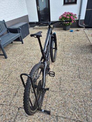 Used Specialized Turbo Levo Expert 2022 Mountainbike, Schwarz — image 19 of 19
