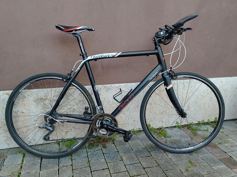 Used Wilier Asolo 2014 Urban, Black — image 1 of 4