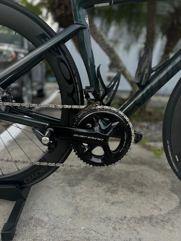 Used Specialized Tarmac SL8 Pro Ultegra Di2 2024 Road & Gravel, Green — image 4 of 8