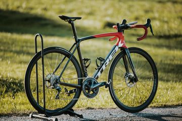 Brugt Trek Émonda SL 6 Disc Pro 2022 2022 Road & Gravel — billede 2 af 7