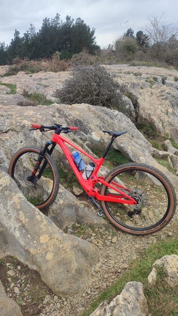 Used Scott Spark RC Team 2022 2022 Mountainbike, Red, 29 — image 3 of 8