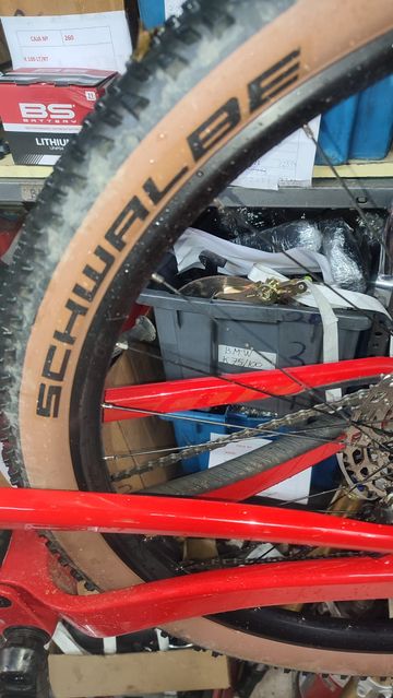 Used Scott Spark RC Team 2022 2022 Mountainbike, Red, 29 — image 4 of 8