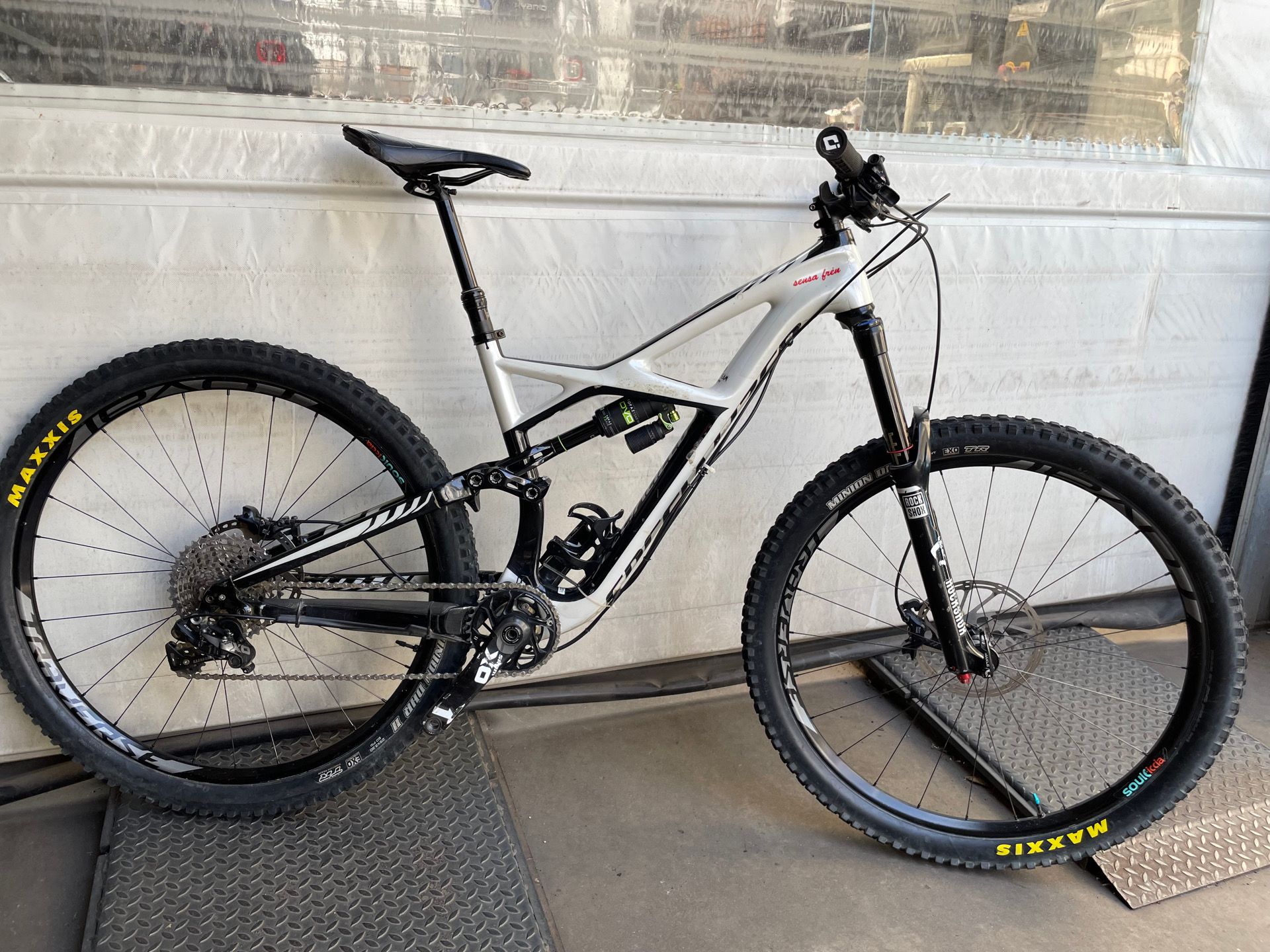 Specialized enduro expert carbon 2015 online