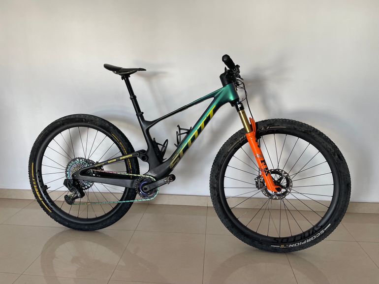 Used Scott Spark RC World Cup EVO AXS 2022 2022 Mountainbike, Black, 29 — image 1 of 7