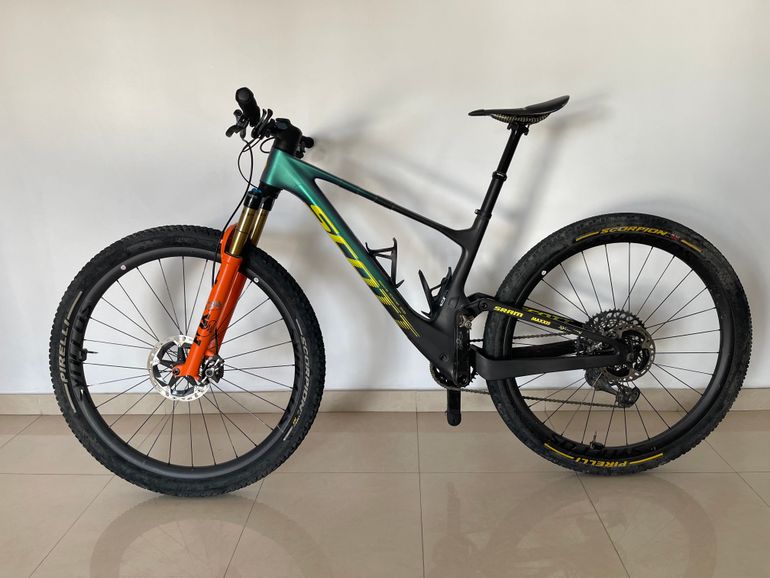 Used Scott Spark RC World Cup EVO AXS 2022 2022 Mountainbike, Black, 29 — image 6 of 7