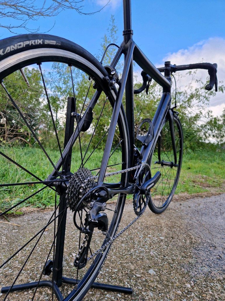Used Cannondale CAAD 10 2015 Road & Gravel, Black — image 1 of 11