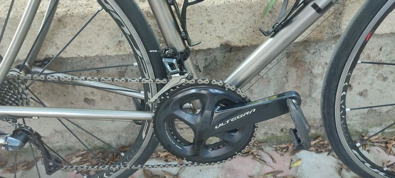 Used Lynskey Racing 150 Titanio - Peso 7, 8 Kg. senza pedali - Gruppo Shimano Ultegra R8000 - Ruote Fulcrum Racing 0 2019 Road & Gravel, Light Gray — image 10 of 10