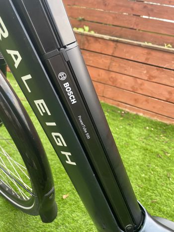 Used Raleigh Motus Grand Tour 2023 Urban, Black — image 7 of 8