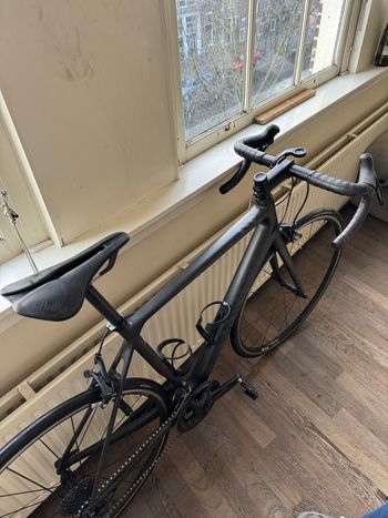 Used Canyon Endurace CF SL Disc 8.0 2018 2018 Road & Gravel — image 3 of 9