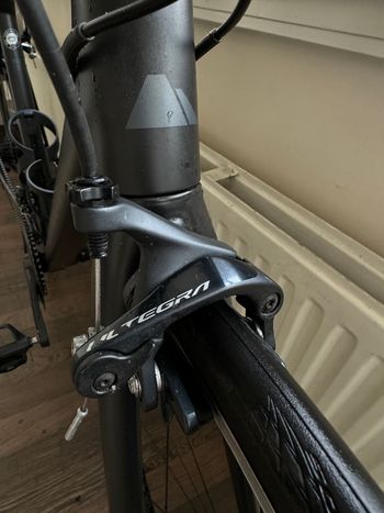 Used Canyon Endurace CF SL Disc 8.0 2018 2018 Road & Gravel — image 7 of 9