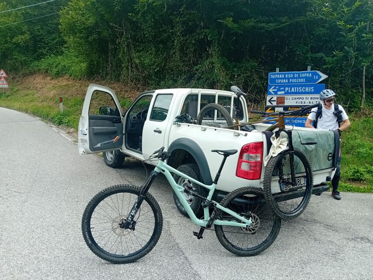 Used Specialized Status 160 2024 Mountainbike — image 4 of 4