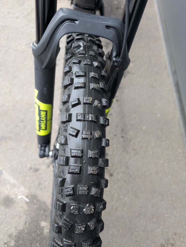 Used CUBE Stereo Hybrid 140 2019 Mountainbike — image 6 of 10