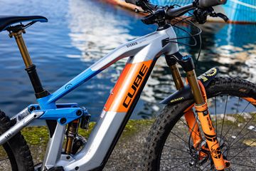Used CUBE STEREO ACTIONTEAM HPC 140 2021 Mountainbike, Light Gray — image 2 of 6