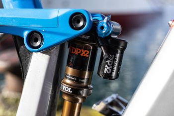 CUBE STEREO ACTIONTEAM HPC 140 2021 Mountainbike d'occasion — image 5 sur 6