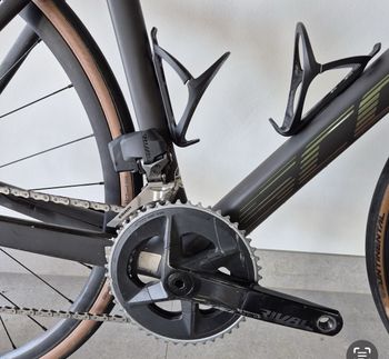 Used Scott Addict 20 2022 2022 Road & Gravel, Schwarz — image 6 of 8