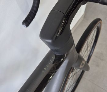 Used Scott Addict 20 2022 2022 Road & Gravel, Schwarz — image 7 of 8
