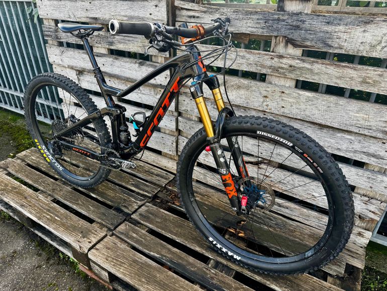 Used Scott Genius 2019 Mountainbike, Orange — image 7 of 7