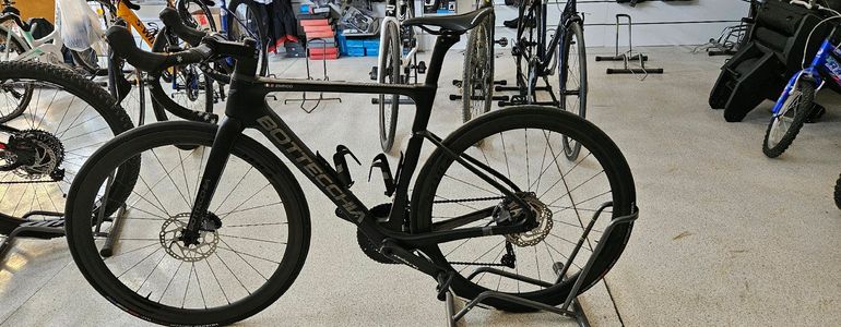 Used Bottecchia Aereospace 2022 Road & Gravel, Schwarz — image 1 of 21
