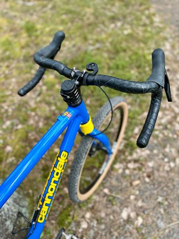 Used Cannondale F700 2023 Road & Gravel, Blue — image 2 of 7