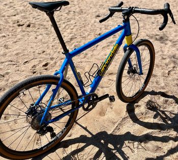 Cannondale F700 2023