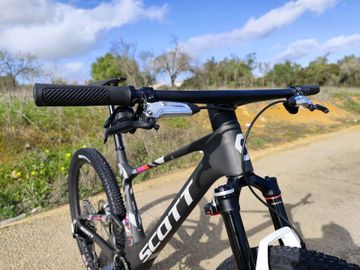 Brugt Scott Spark RC World Cup EVO (EU) 2024 2024 Mountainbike — billede 2 af 4