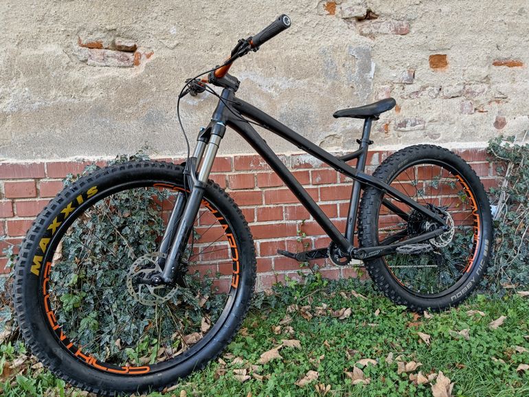 Used Dartmoor Primal Evo 27.5 2018 Mountainbike, Black — image 1 of 3