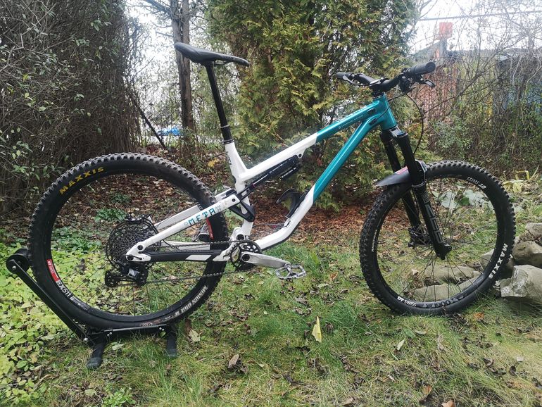 Used Commencal Meta AM 29 2021 Mountainbike, shop.filter.color.1 — image 1 of 37
