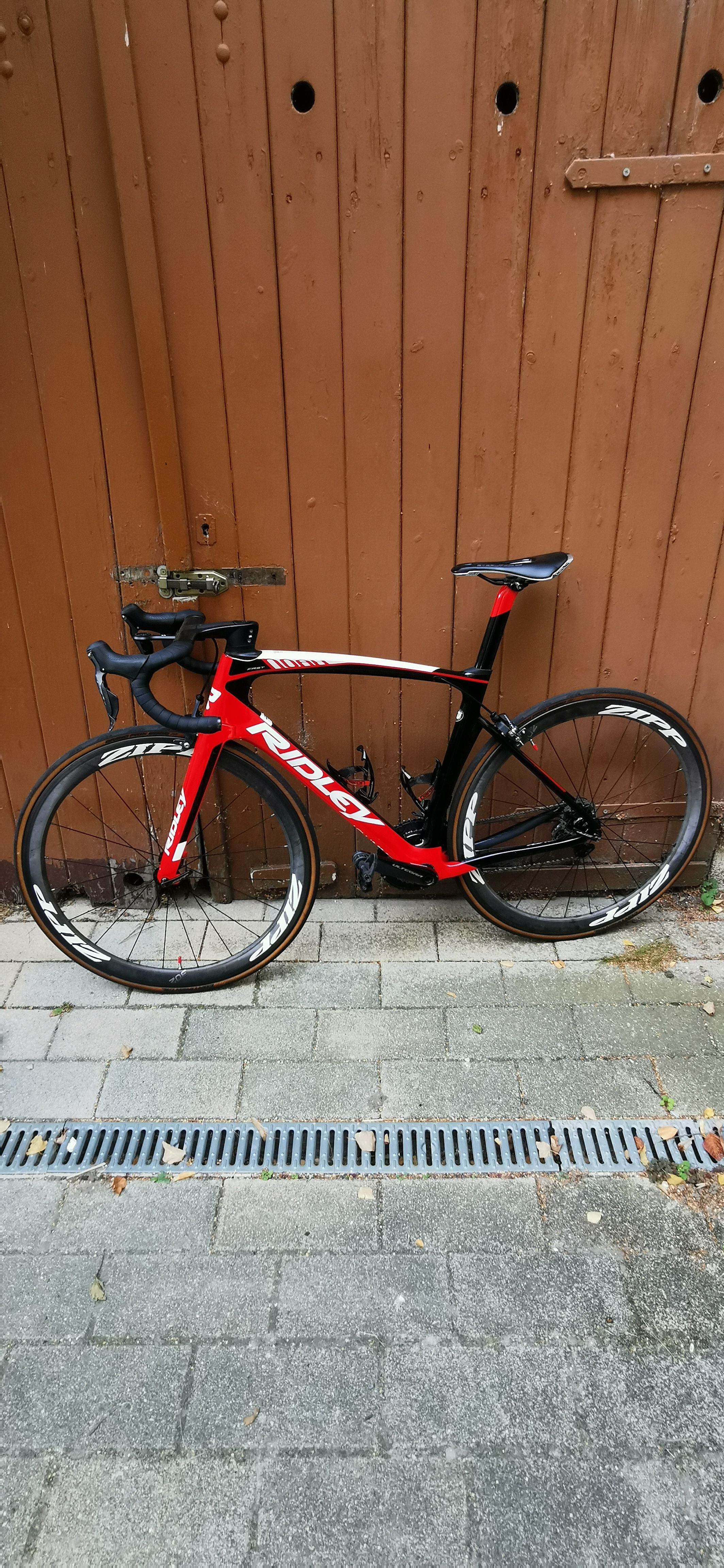 Ridley Noah Fast Ultegra Di2 used in 52 cm buycycle