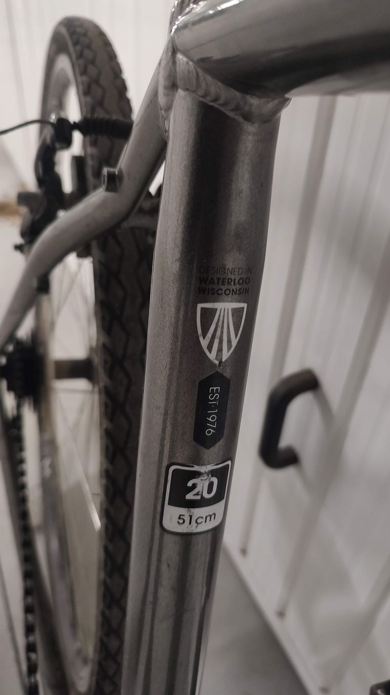 Gebrauchtes Trek 7.1 FX 2016 2016 2016 Urban, Schwarz — Bild 7 von 9