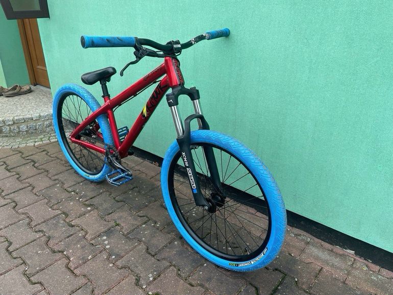 Used Dartmoor Gamer Intro 24 2018 2018 Mountainbike, Red, 24 — image 3 of 6