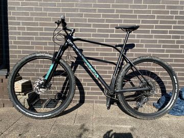 Gebrauchtes Orbea ALMA H20 2021 2021 Mountainbike, Schwarz, 29 — Bild 1 von 11
