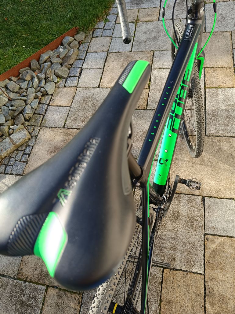 Used CUBE CROSS Race SL 2017 2017 Road & Gravel, Black — image 3 of 4