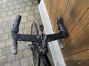 Used Bianchi Aria e-Road 105 2024 2024 Road & Gravel, Black — image 5 of 6