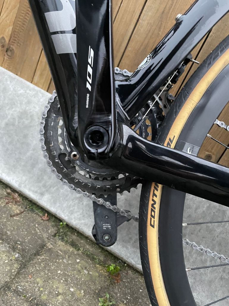 Used Bianchi Aria e-Road 105 2024 2024 Road & Gravel, Black — image 6 of 6