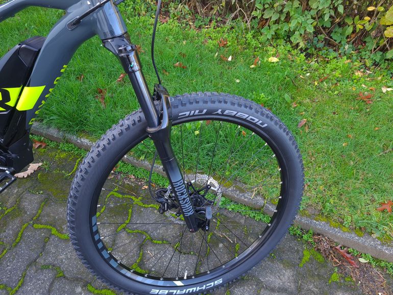 Used R RAYMON FullRay E-Nine 6.0 2021 Mountainbike, Black — image 5 of 6