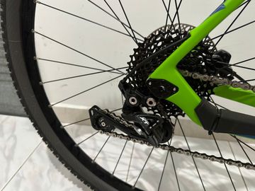 Used Haibike Greed 9.10 2017 Mountainbike, Green, 29 — image 3 of 9