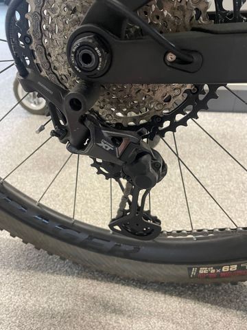 Gebrauchtes Trek Top Fuel 9.8 XT 2020 2020 Mountainbike, Schwarz, 29 — Bild 6 von 6