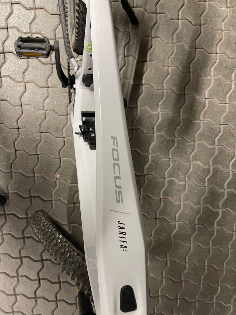 Used Focus JARIFA² 6.7 2024 2024 Mountainbike, White, 29 — image 5 of 6