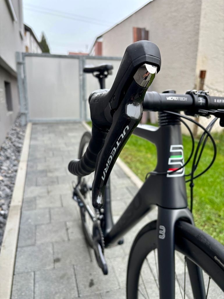 Used Basso Venta Disc Shimano Ultegra 8020 Disc 2020 Road & Gravel, Black — image 6 of 21