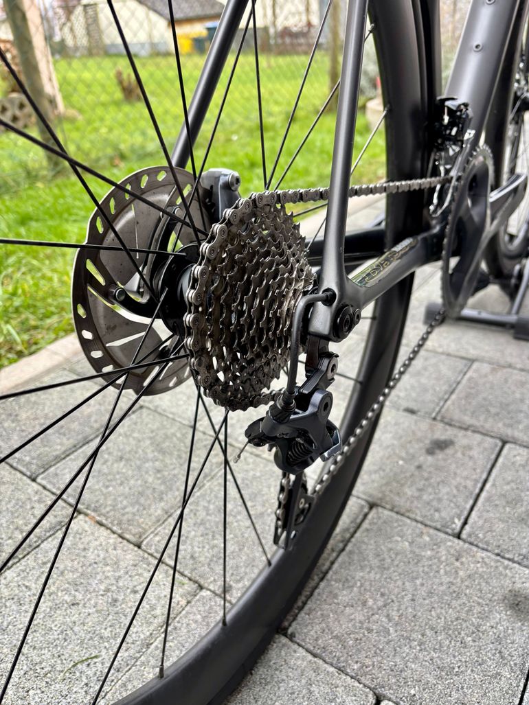 Used Basso Venta Disc Shimano Ultegra 8020 Disc 2020 Road & Gravel, Black — image 3 of 21