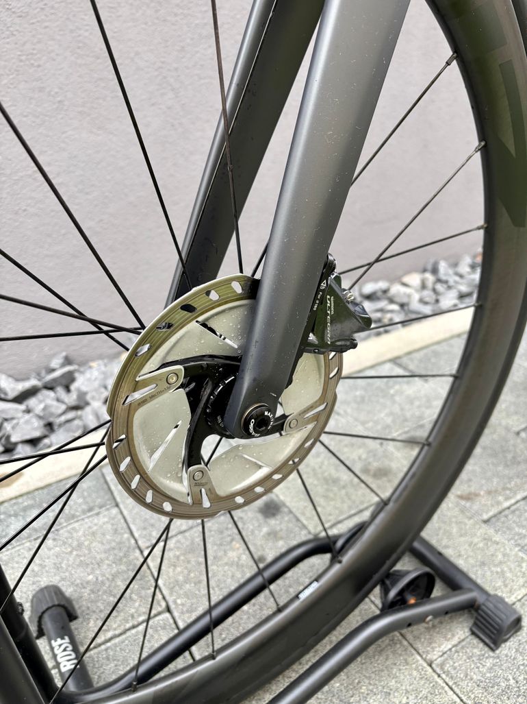 Used Basso Venta Disc Shimano Ultegra 8020 Disc 2020 Road & Gravel, Black — image 4 of 21