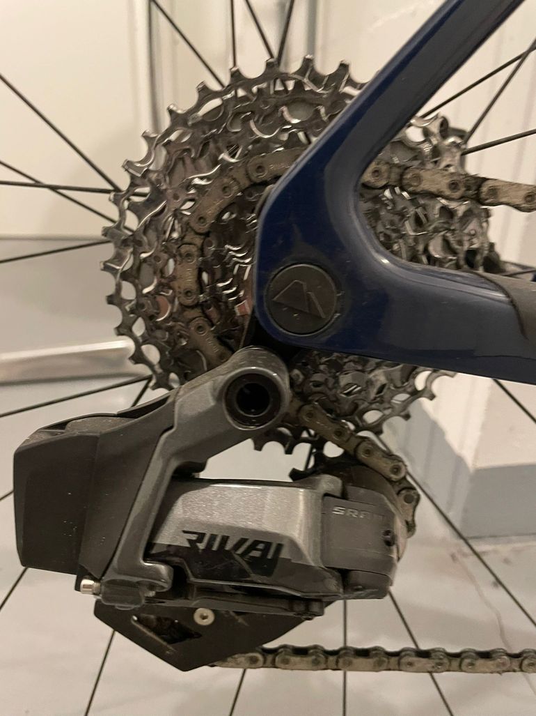 Used Canyon Endurace CF 7 All-Road 2022 Road & Gravel, Blau — image 5 of 6