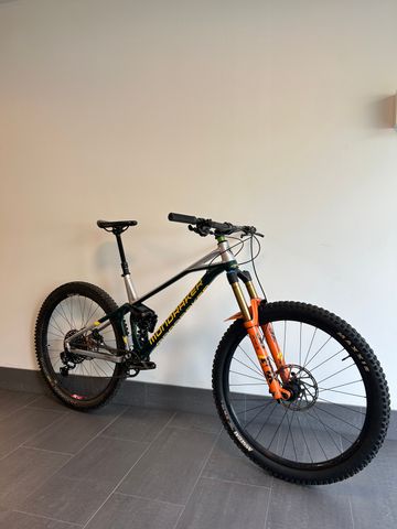 Mondraker SUPERFOXY R 2023 2023 MTB usato
