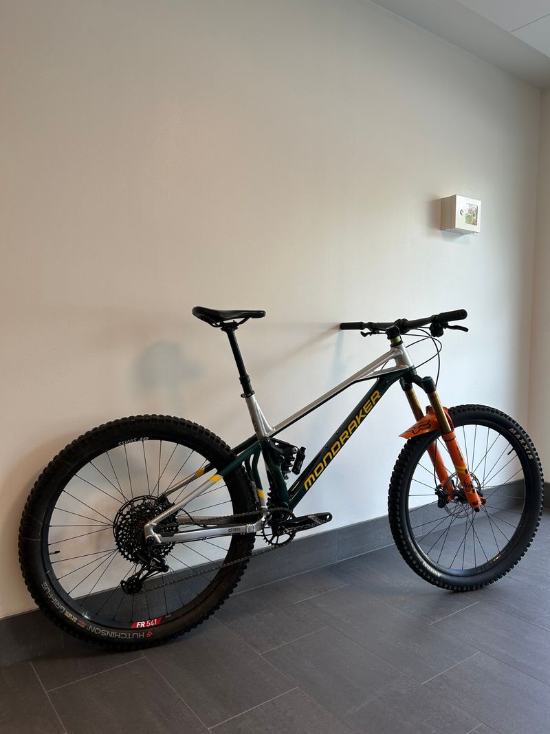 Gebrauchtes Mondraker SUPERFOXY R 2023 2023 Mountainbike, Grün, 29 — Bild 4 von 6