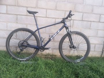 BH ULTIMATE RC 7.0 2022 2022 MTB usato