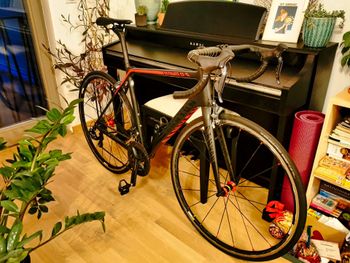 Used Canyon Ultimate CF SL 9.0 Di2 2017 2017 Road & Gravel, Schwarz — image 15 of 16