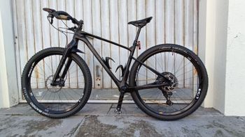 Giant XTC Advanced SL 0 2023 Road & Gravel usato, Nero — immagine 50 di 59